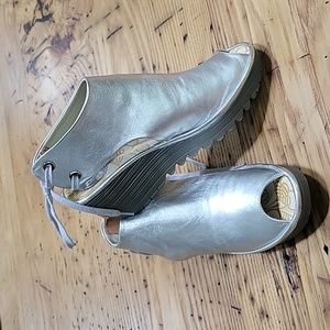 Fly London sandal wedges size 39